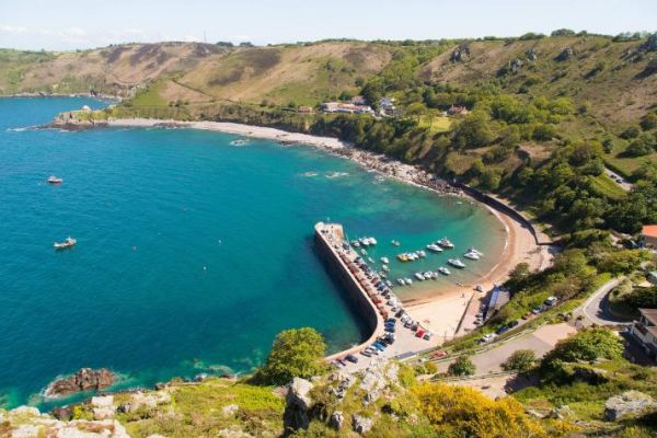 Bonne Nuit bay