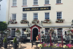 Post Horn Alfresco